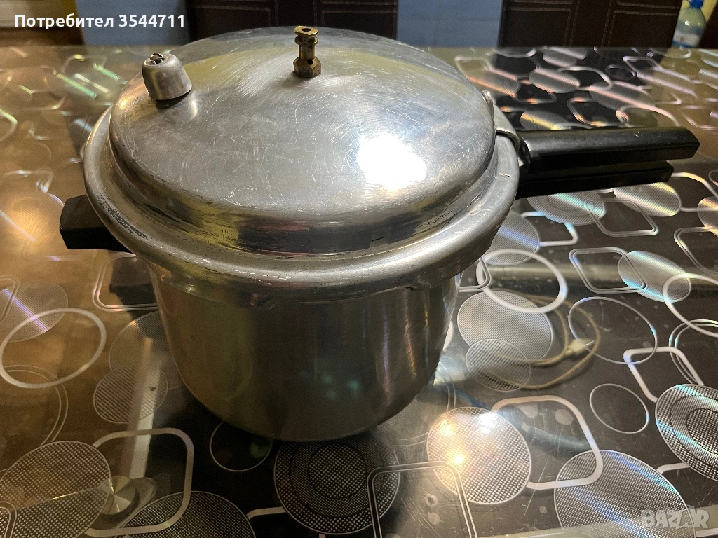 Тенджера под налягане, чайник, снимка 1