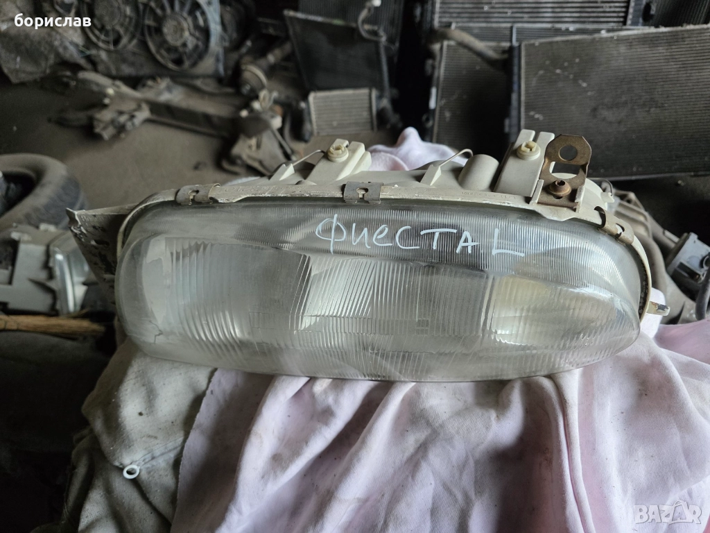 Ляв фар за Форд фиеста , снимка 1