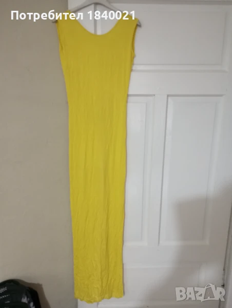 Интересна рокля със гол гръб , снимка 1