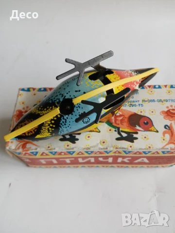 Стара руска механична ламаринена играчка птиче-Щиглец., снимка 5 - Колекции - 51171540