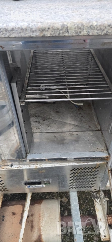 Хладилна маса, саладета, пицарска, гранитен плот, снимка 7 - Витрини - 53231366