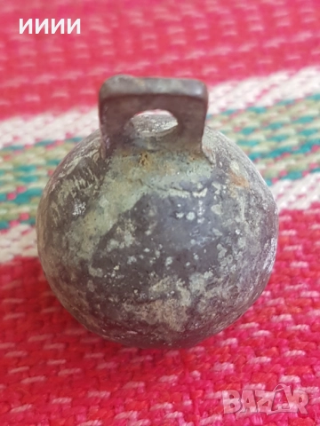 Бронзова хлопка звънец орехче 