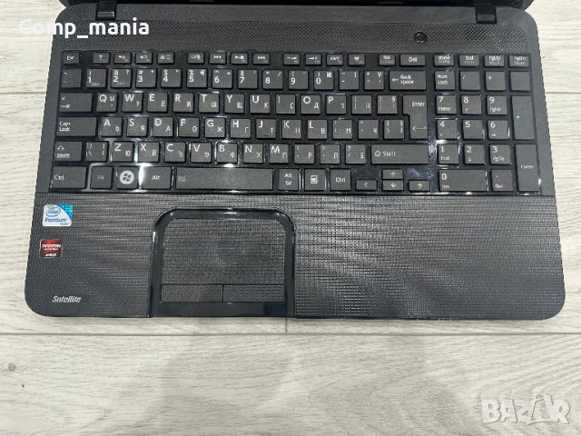 Лаптоп Toshiba SATELLiTE C855-1UK цял за части, снимка 2 - Части за лаптопи - 44960647