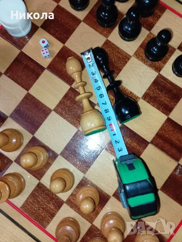Шах табла48/48 с дърв. фигури пулове,куфар за пикник , снимка 3 - Шах и табла - 47672764