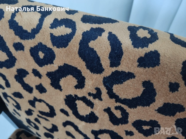 Оригинален дизайнерски стол с кадифена тапицерия, снимка 5 - Столове - 53782805