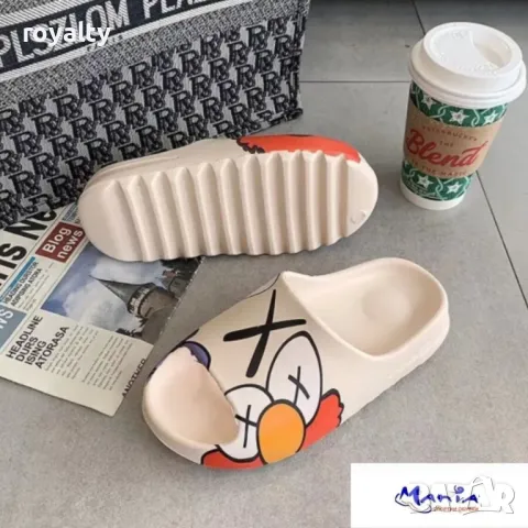 Дамски чехли 