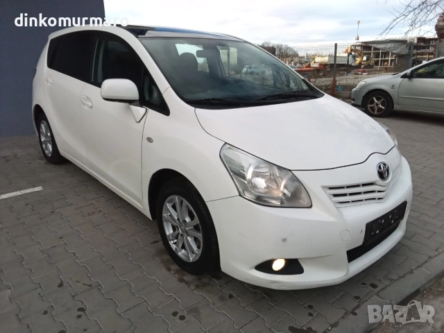 Toyota Verso 2.0D4D-126kc. Панорама, снимка 3 - Автомобили и джипове - 53088269