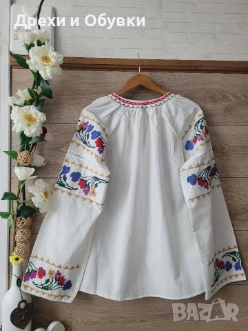 Нова ръчно бродирана блуза тип шевици , снимка 12 - Блузи с дълъг ръкав и пуловери - 54095832