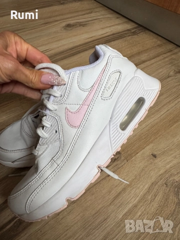 Оригинални кожени маратонки  NIKE Air Max 90 LTR ! 35 н, снимка 4 - Маратонки - 52306381