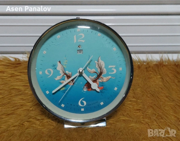 Чесовник будилник с рипки