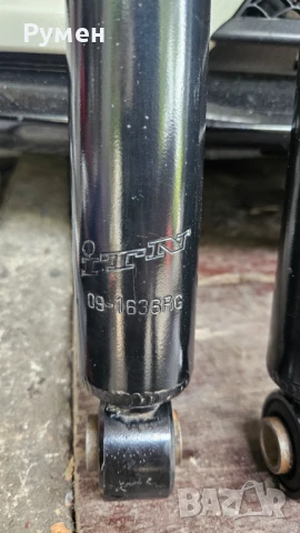 Нови задни амортисьори за Кия Соренто 2005, снимка 4 - Части - 51252729