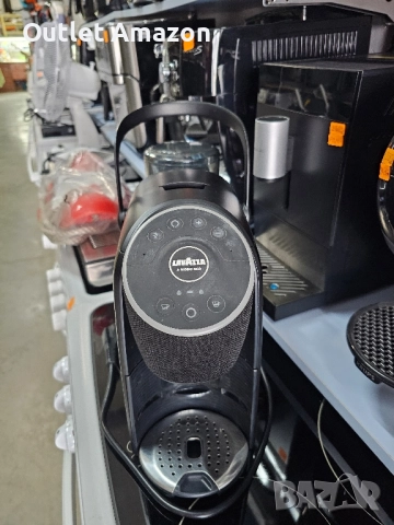 кафемашина с капсули LAVAZZA a modo mio Voicy, снимка 3 - Кафемашини - 51863855