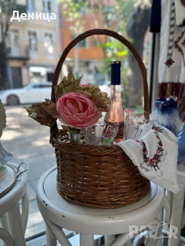 Кошница с четири разделения С много компактна форма и стабилна оплетка , снимка 1