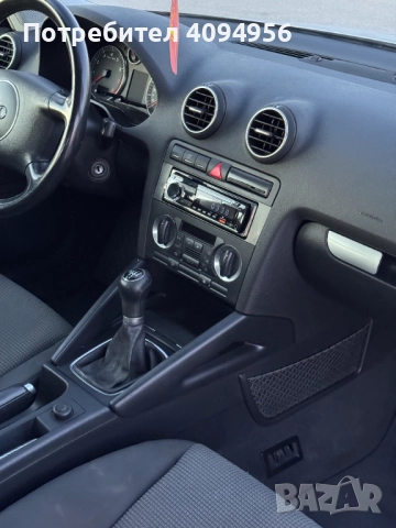 Audi A3 8P 1.6i 102, снимка 11 - Автомобили и джипове - 52528180