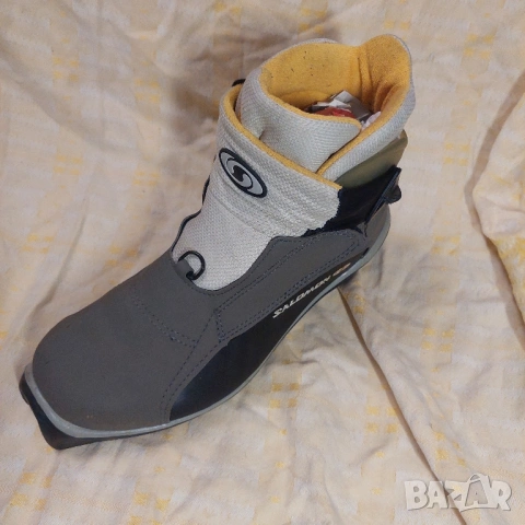 Salomon  винтидж обувки за ски бягане (Nordic), Номер 41, снимка 4 - Зимни спортове - 53008227