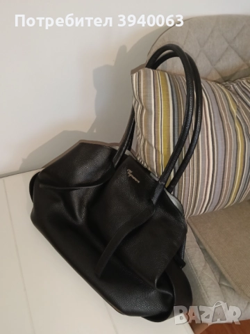 Дамска чанта черна от естествена кожа, снимка 9 - Чанти - 52514680