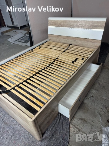 Спалня с лед осветление в добро състояние , снимка 6 - Спални и легла - 53471275