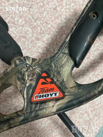  Ловен Лък compound HOYT , снимка 2 - Лъкове и арбалети - 51142598