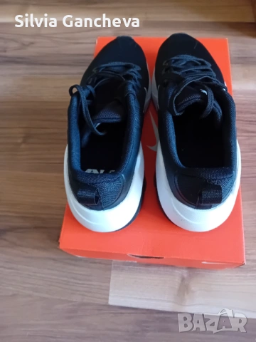 Дамски маратонки Nike, снимка 5 - Маратонки - 53873671