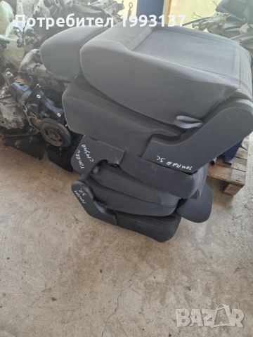 Салон за VW TOURAN , снимка 3 - Части - 51444558