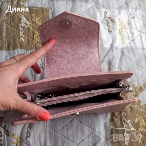 Нова дамска чанта BERSHKA, снимка 3 - Чанти - 53177146