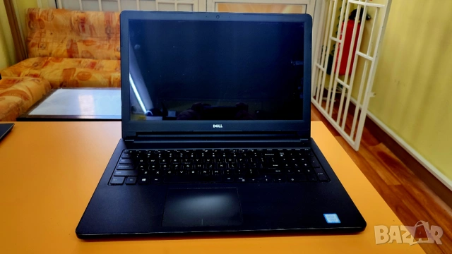 Лаптоп Dell  Inspiron 15 5566  на части