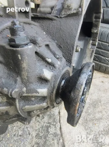 Скоростна кутия VW PASSAT B3 1.8i 90 hp , снимка 4 - Части - 48629869