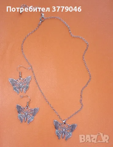 Комплект колие и обици , снимка 2 - Бижутерийни комплекти - 50386490