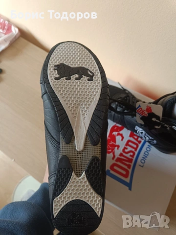 Обувки за бокс Маратонки юношески мъжки Lonsdale 39 номер, снимка 2 - Бокс - 53591088