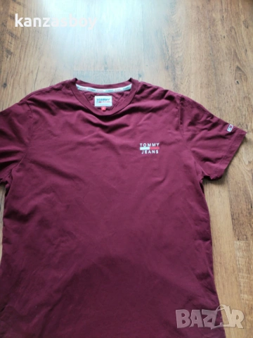 Tommy Hilfiger - страхотна мъжка тениска КАТО НОВА M, снимка 5 - Тениски - 54221195