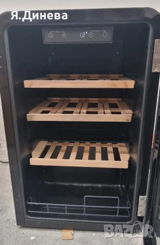 Ретро хладилна витрина Klarstein 70L, снимка 4 - Хладилници - 50814257