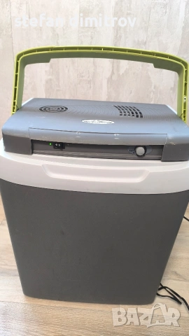 Комбинирана хладилна чанта 12/220 волта 29 литра функция охлаждане и затопляне 