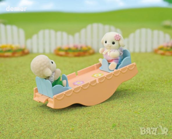 Sylvanian Families Rainbow Fun Nursery Bus триетажно превозно средство, побира до 28 бебета, деца, снимка 4 - Образователни игри - 45297893