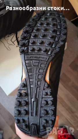 Футболни/спортни обувки Umbro - Turf (TF) модел XAI VII LGE A TF, снимка 2 - Спортни обувки - 52174976