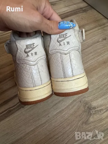 Оригинални кецове Nike Air Force 1 Hi Prm! 37,5 н, снимка 3 - Кецове - 42212444