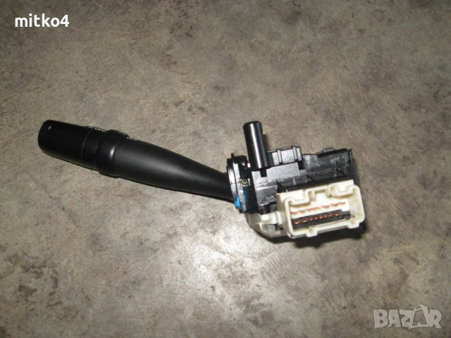 лостче зе светлини и мигачи за тойота 173650, снимка 2 - Части - 50792153