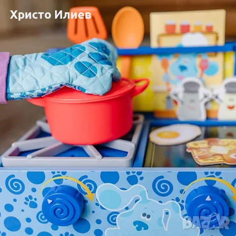 Детска дървена кухня Melissa & Doug - Blue's Clues & You с много аксесори, снимка 5 - Образователни игри - 49101054