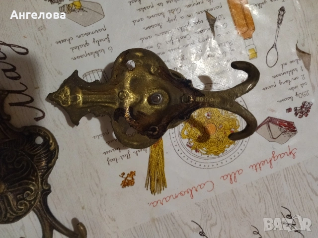 Бронзови закачалки, снимка 6 - Закачалки - 53716126