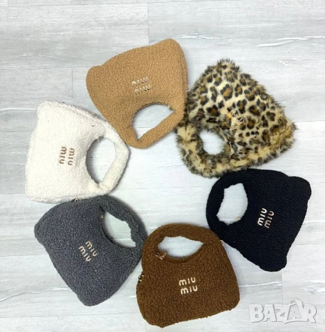 чанти Miu Miu , снимка 7 - Чанти - 50747186