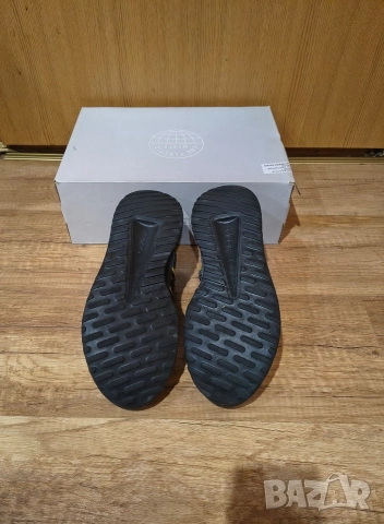 Adidas оригинални маратонки 41 номер, снимка 2 - Маратонки - 52752715