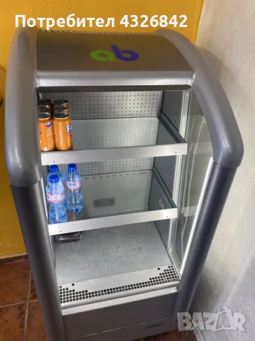 Хладилна витрина, снимка 3 - Обзавеждане за заведение - 53835192
