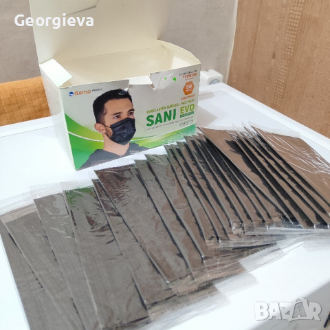 Трислойна хипоалергенна маска Sani Evo 3 - 22 броя, снимка 3 - Други - 44969881