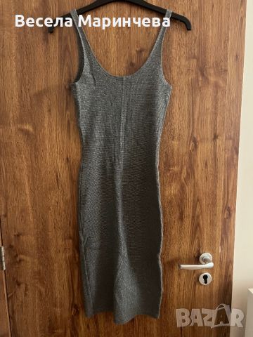 Ластична рокля pull and bear S, снимка 2 - Рокли - 46157815