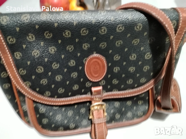 Дамска черна за стилни жени 