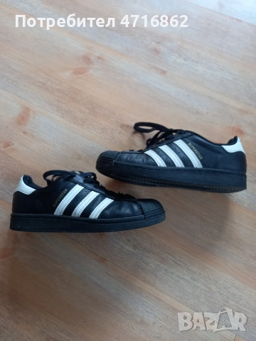 Adidas superstar маратонки, снимка 2 - Маратонки - 53380359
