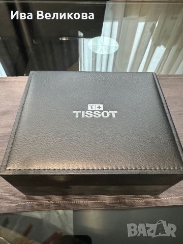 Дамски часовник tissot, снимка 4 - Дамски - 45656620