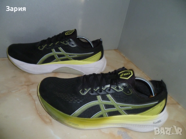 ASICS маратонки №47