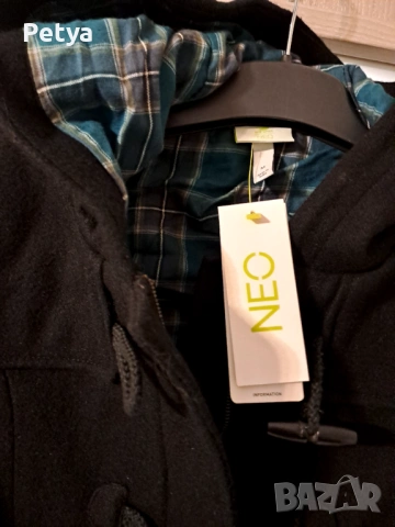 Зимно палто от вълна Адидас, снимка 3 - Палта, манта - 53328886