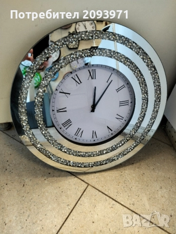 ЛУКСОЗЕН ОГЛЕДАЛЕН стенен часовник