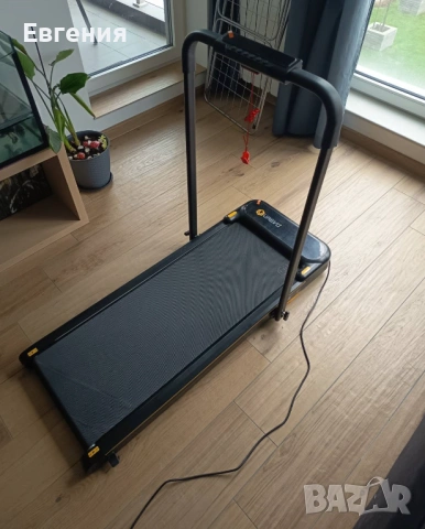 Бягаща фитнес пътека UREVO Strol 2E Treadmill 2-in-1